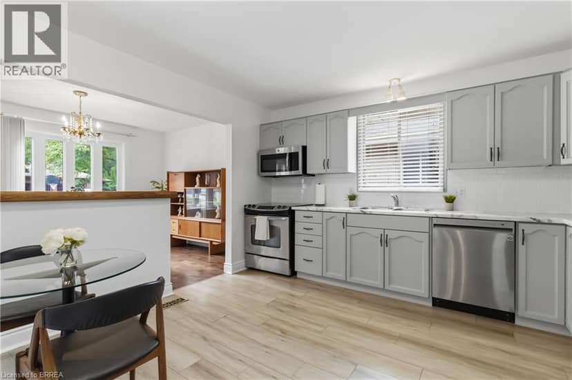 22 ALLENSGATE Drive — photo 15 of 40