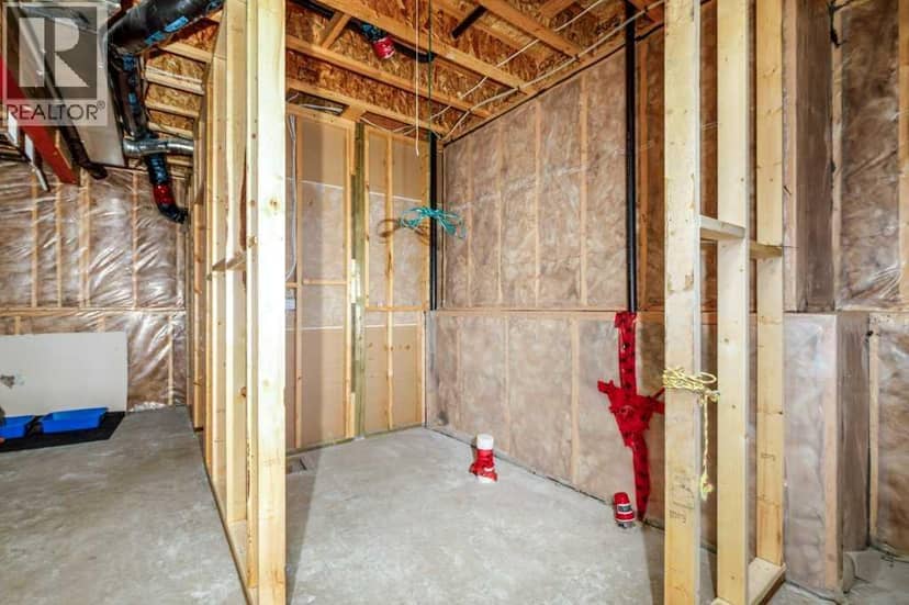 77 Alderwood Close — photo 20 of 25
