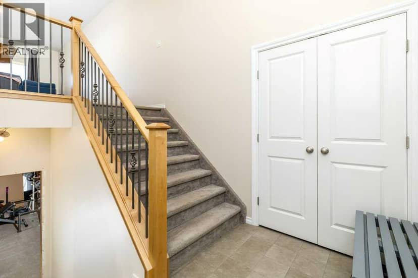 77 Alderwood Close — photo 16 of 25
