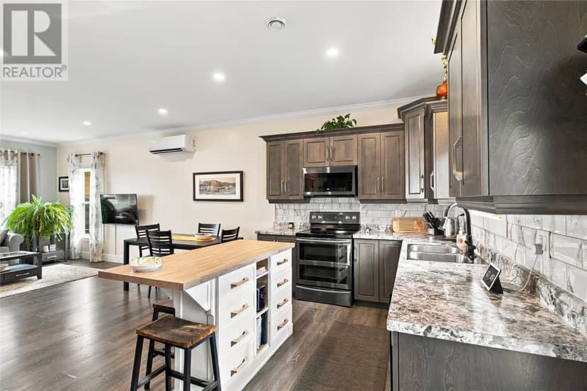 19 Dennis' Road, Conception Bay South, photo 7