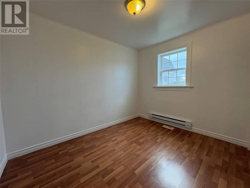 180 East Street — photo 10 of 33