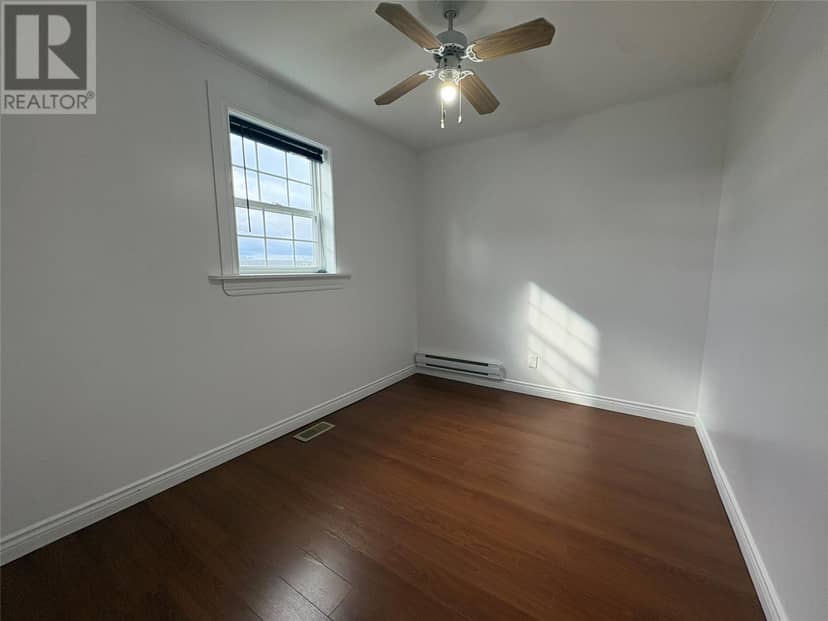 180 East Street — photo 9 of 33