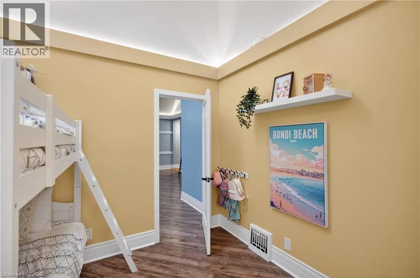 486 EAST 38TH Street — photo 32 of 40