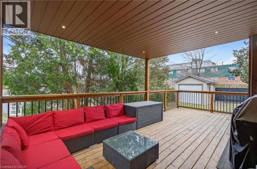 486 EAST 38TH Street, Hamilton, photo 5
