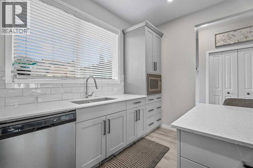111 Wolf Creek Manor SE — photo 18 of 40
