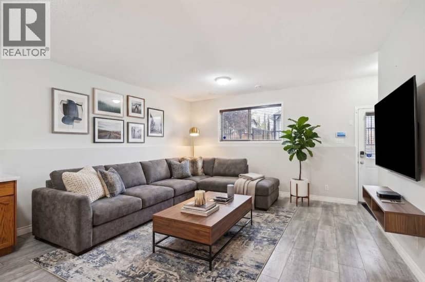 108 Elgin Manor SE — photo 21 of 37