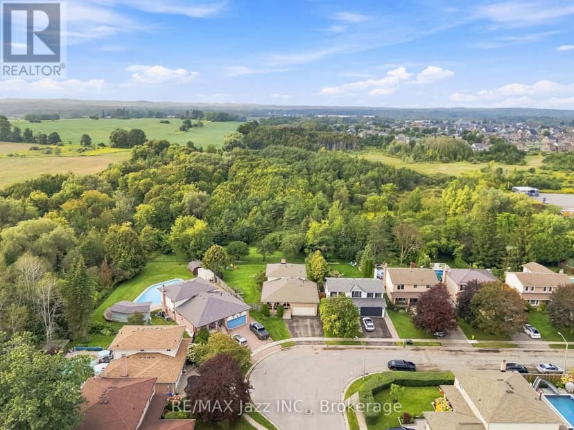 76 Chester Crescent, Scugog, photo 3