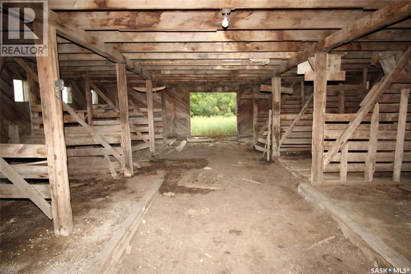 Bone Creek Homestead — photo 8 of 25