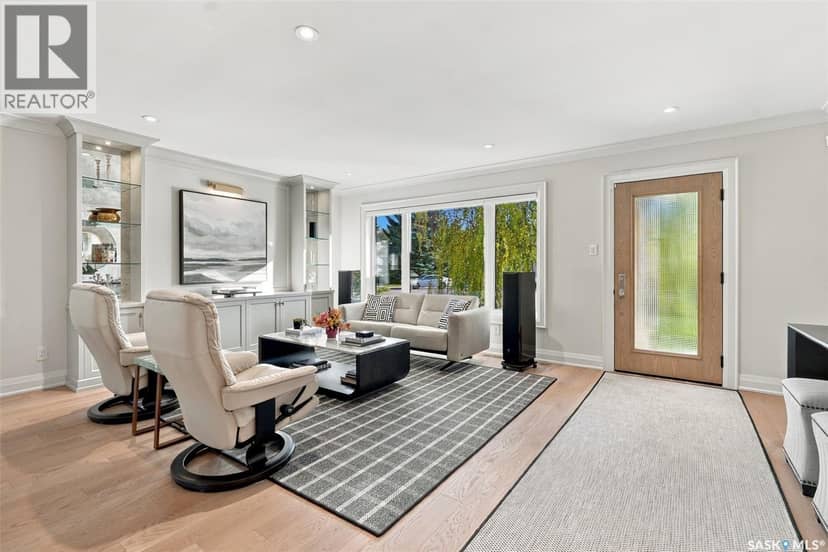 226 Gustin PLACE — photo 3 of 40