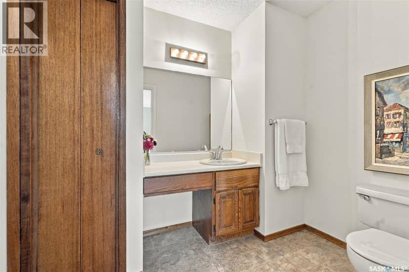 226 Gustin PLACE — photo 33 of 40