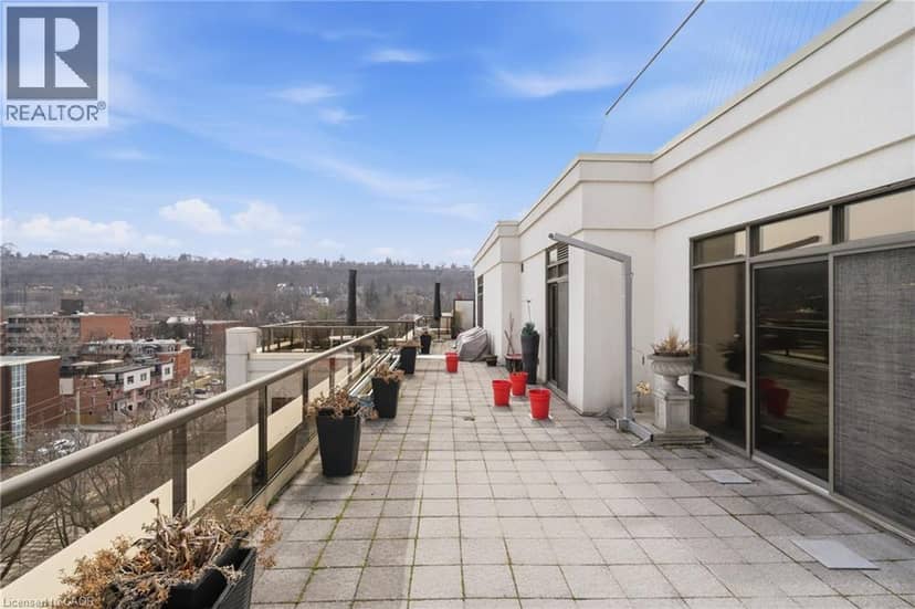 90 CHARLTON Avenue W Unit# PH1 — photo 38 of 40