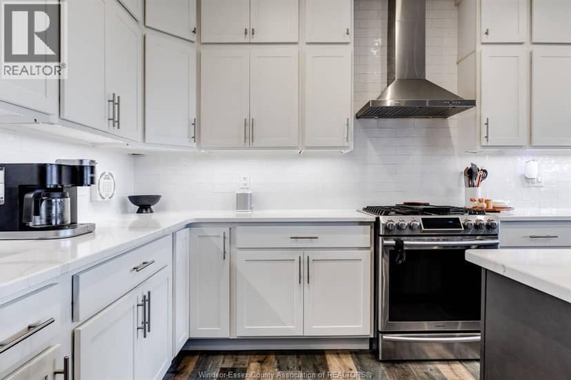 221 Bernath STREET — photo 9 of 40
