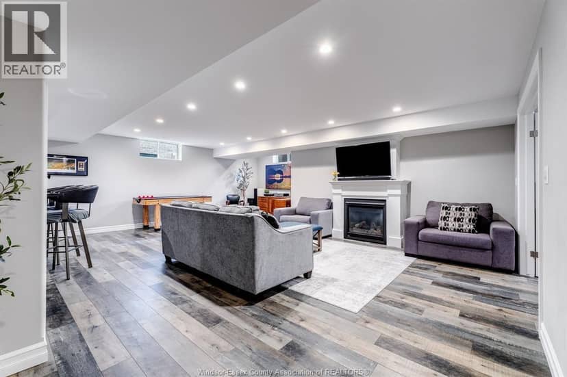 221 Bernath STREET — photo 25 of 40