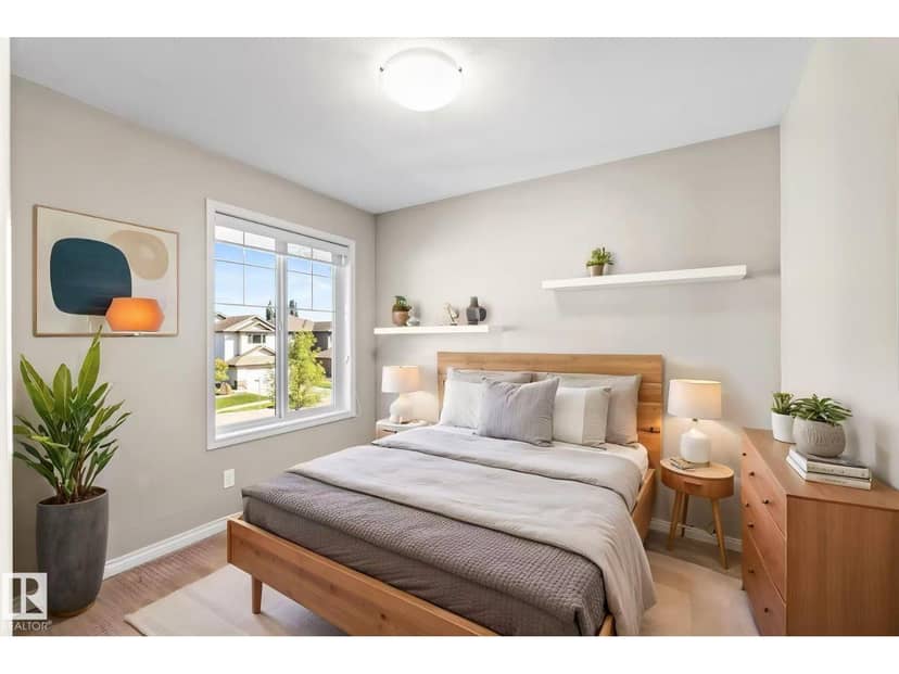 22 Norton Av — photo 15 of 33