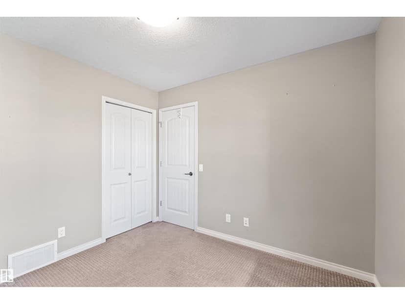 22 Norton Av — photo 16 of 33