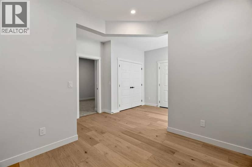271 Dawson Wharf Rise — photo 16 of 40