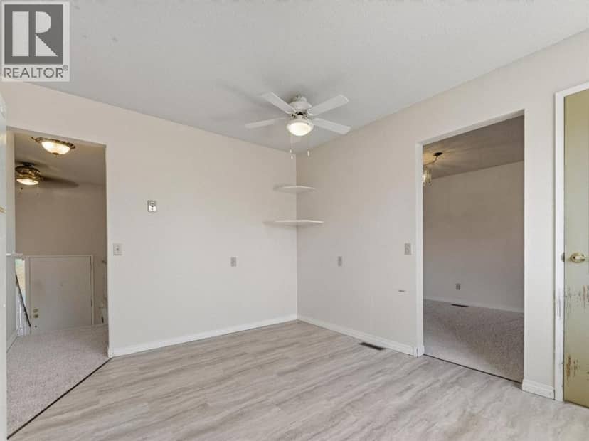 1219 Hunterquay Hill NW — photo 18 of 40