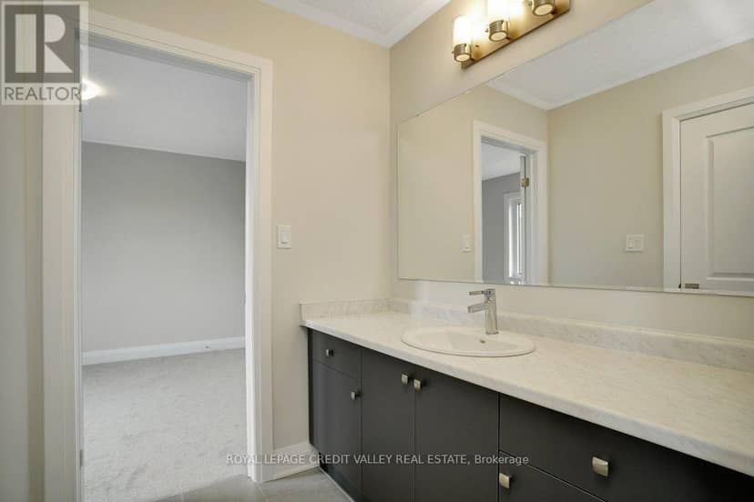 375 Chokecherry Crescent — photo 19 of 19