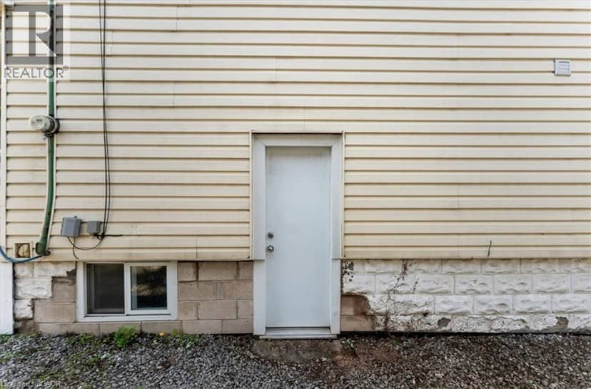 17 CRAIGMILLER Avenue — photo 32 of 39