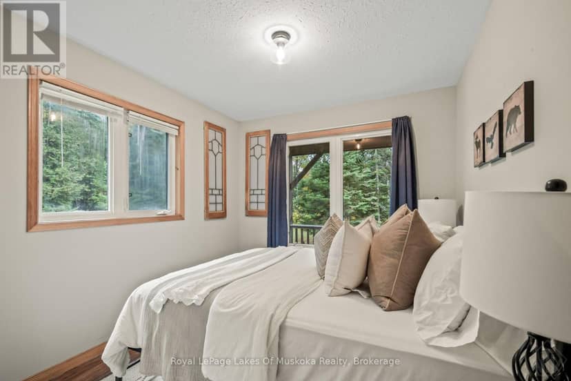2726 Old Muskoka Road — photo 16 of 36
