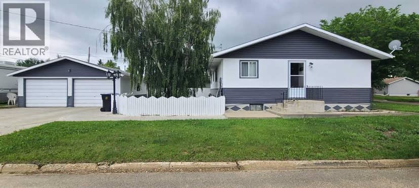 4820 53 Avenue — photo 19 of 21