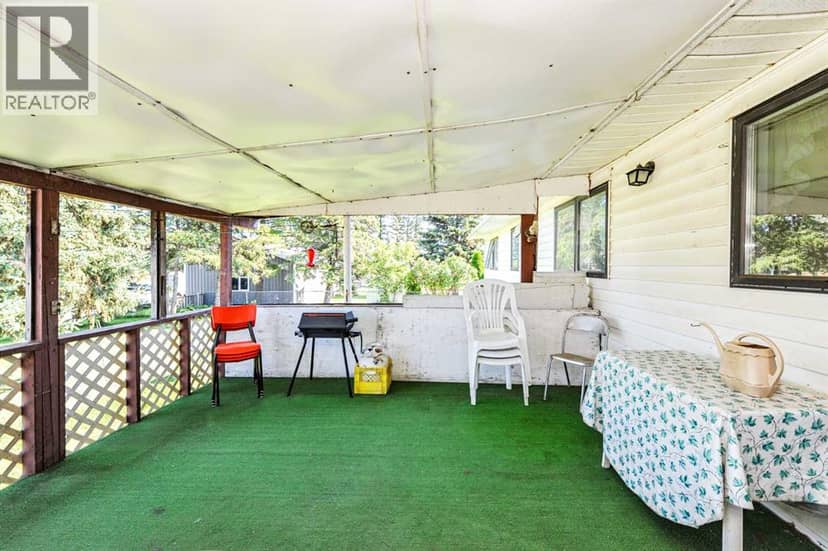 4912 56 Avenue — photo 37 of 40