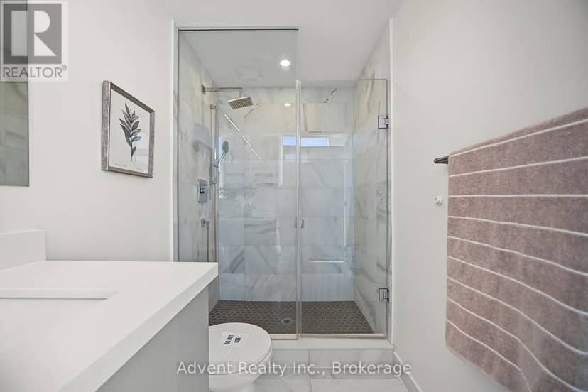 3 - 18 Greenbriar Road — photo 36 of 40