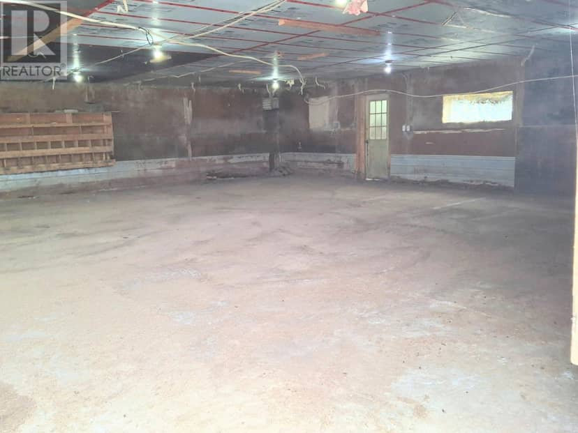27 Farm Road — photo 19 of 20