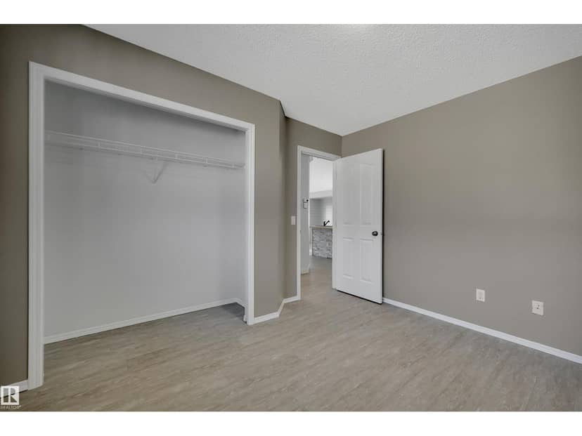 32 Meadowview Dr — photo 25 of 40