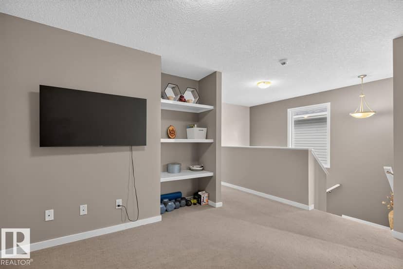 411 Simmonds Wy — photo 21 of 40