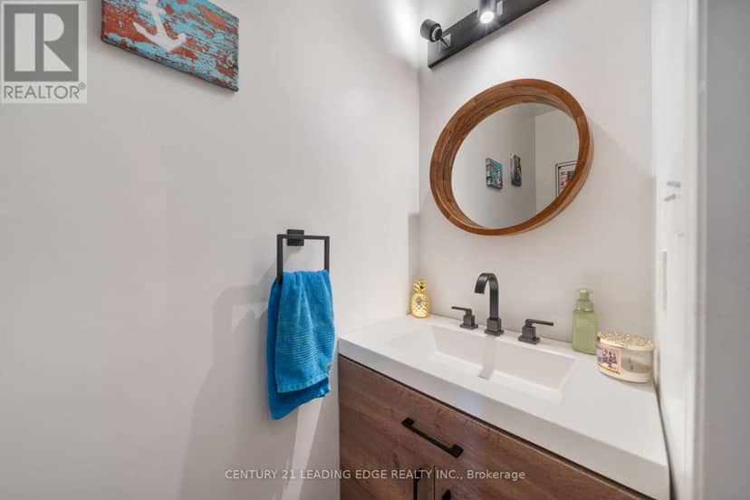 86 Breakwater Drive — photo 18 of 33