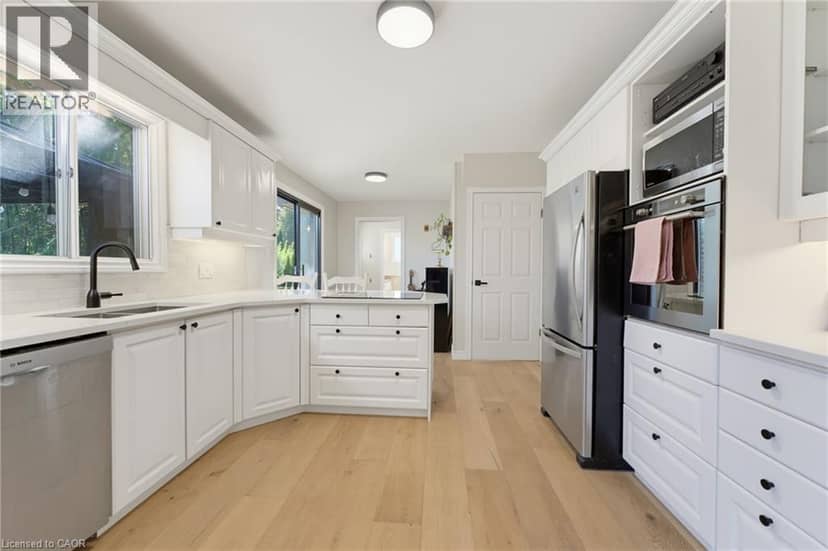 239 CARSON Drive — photo 14 of 35