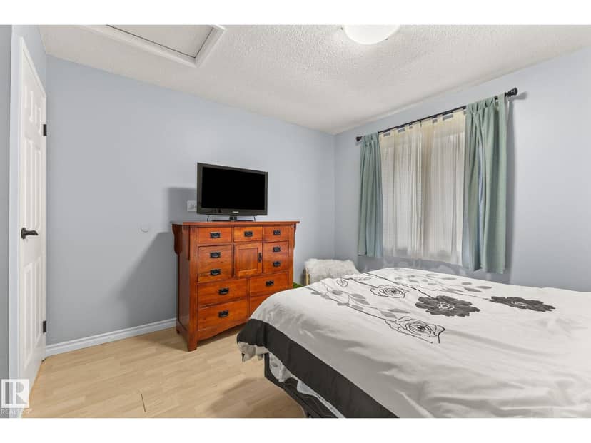 582 Lakewood Rd N NW — photo 15 of 34