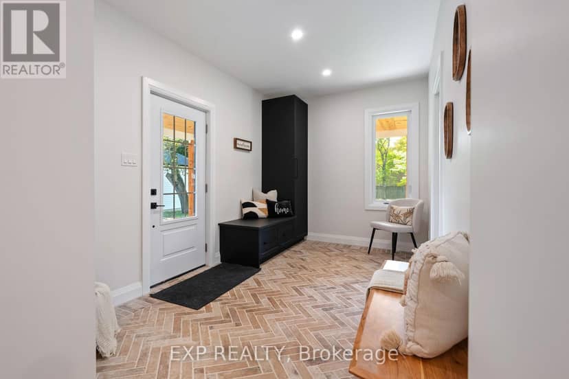 349 Smith Street — photo 15 of 40