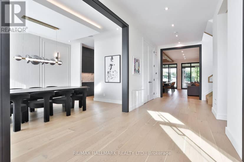 14 Risa Boulevard — photo 3 of 40