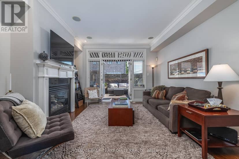 9 - 265 Van Dusen Boulevard — photo 13 of 40