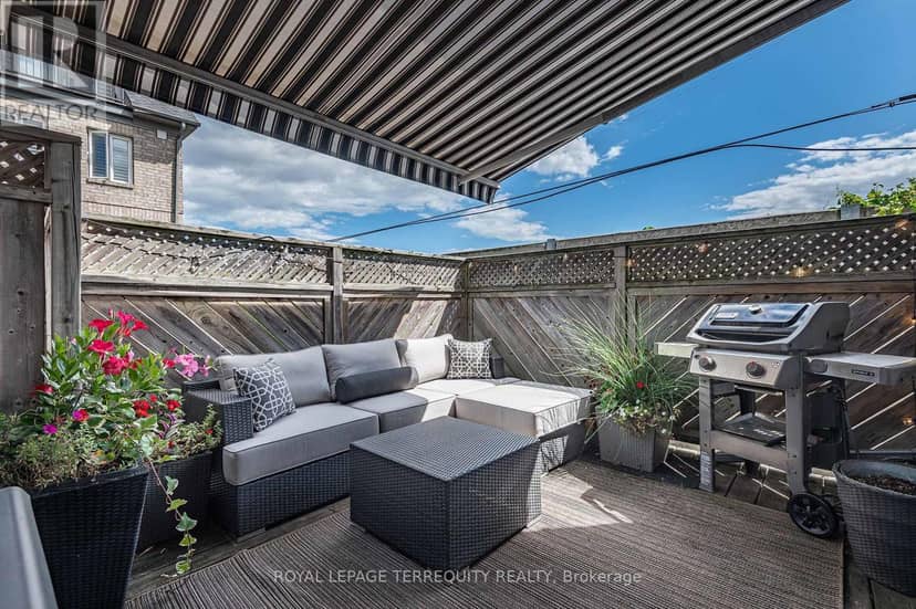 9 - 265 Van Dusen Boulevard — photo 16 of 40