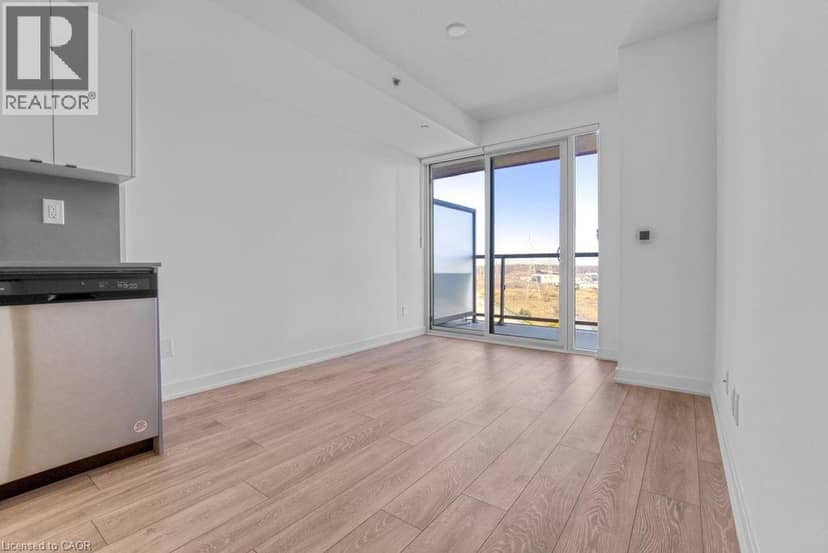3200 DAKOTA Common Unit# B906, Burlington, photo 6