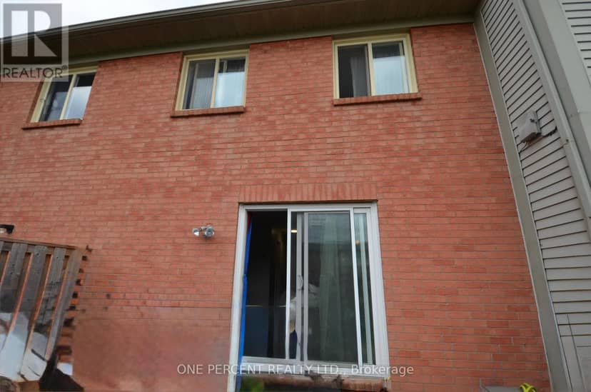 5 - 65 Dorchester Boulevard — photo 29 of 32