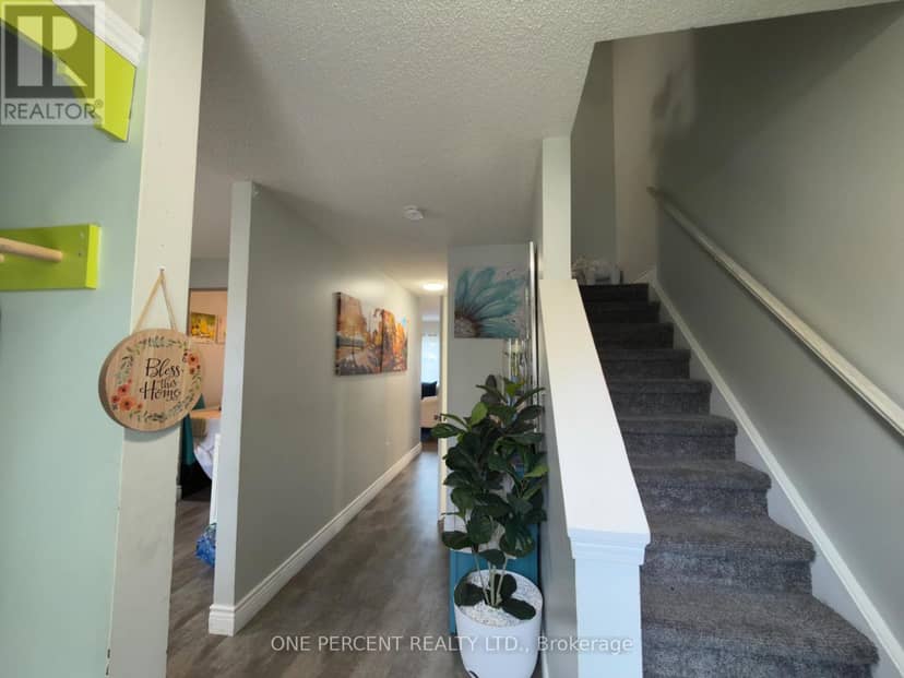 5 - 65 Dorchester Boulevard, St. Catharines, photo 4