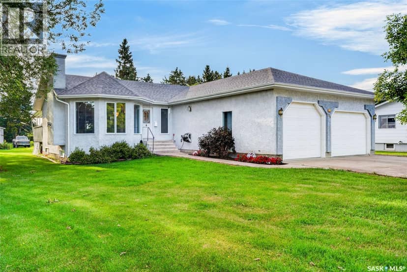 720 6th AVENUE, Rosthern