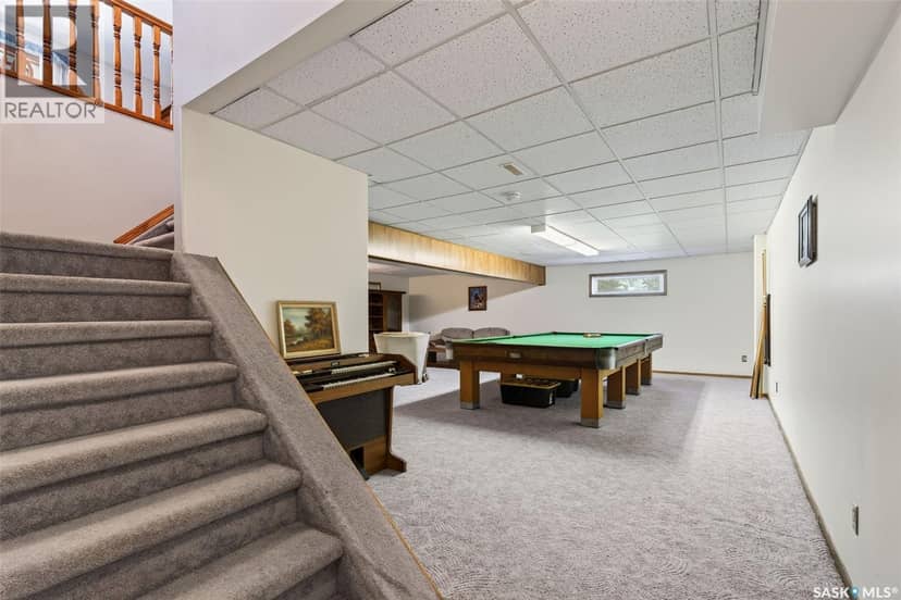 720 6th AVENUE — photo 32 of 40