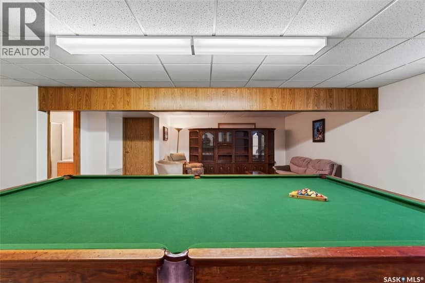 720 6th AVENUE — photo 35 of 40