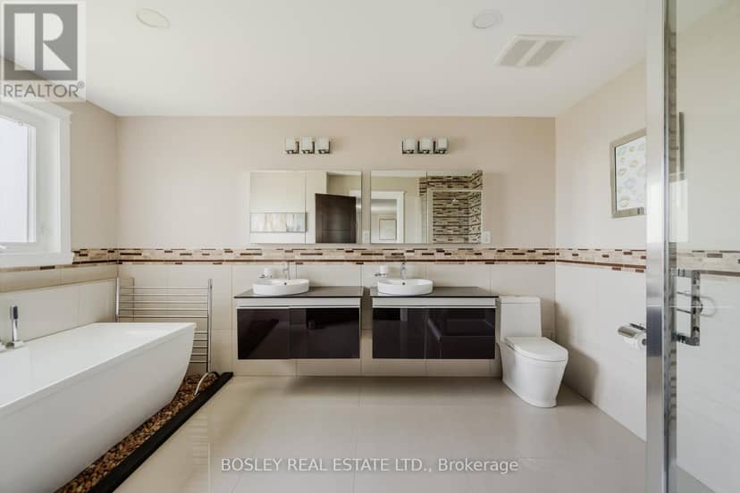 1599 Woodbine Heights Boulevard — photo 21 of 40