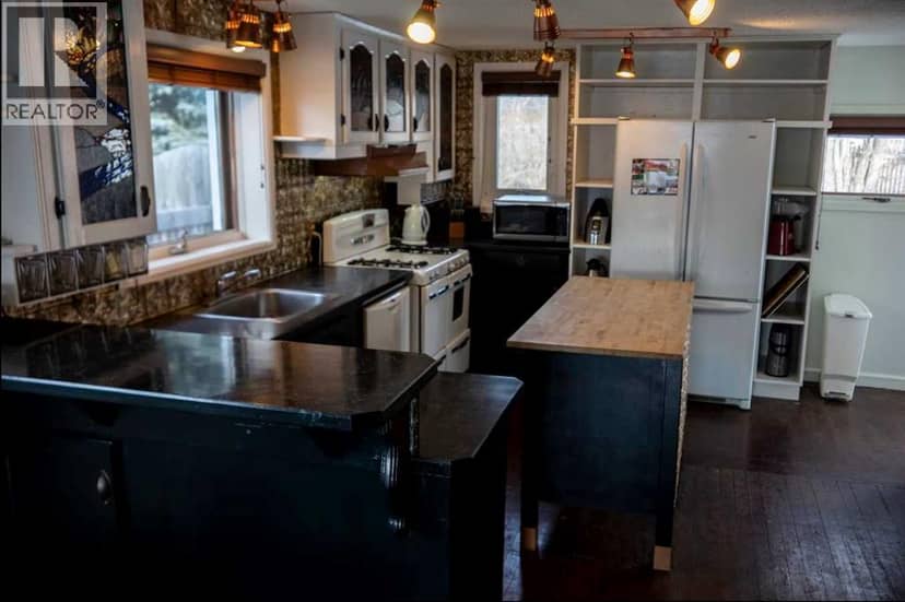 2922 223 Street — photo 16 of 30