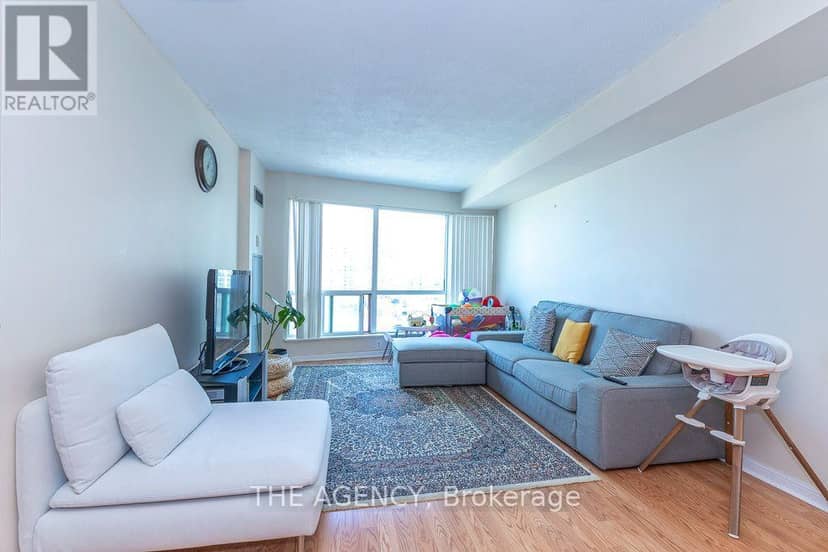 903 - 18 Lee Centre Drive, Toronto, photo 6