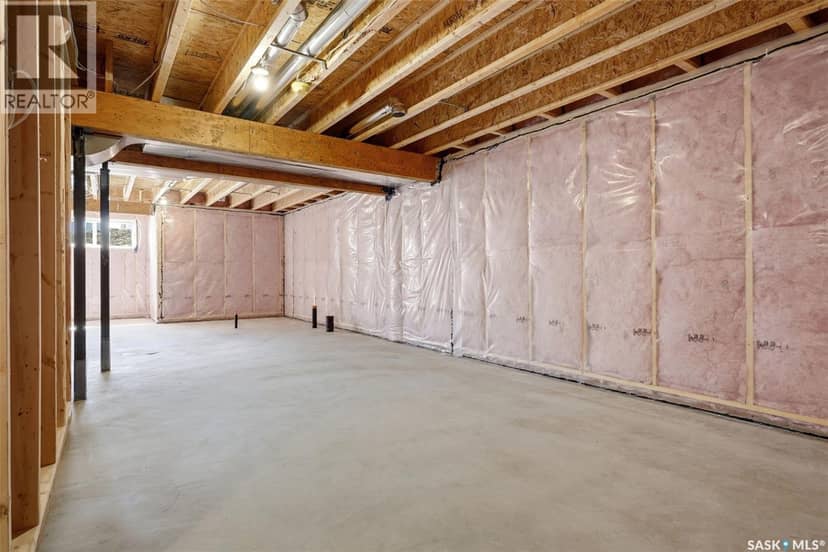 7635 Walsh AVENUE — photo 33 of 37