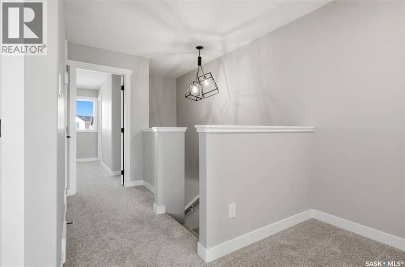7635 Walsh AVENUE — photo 19 of 37