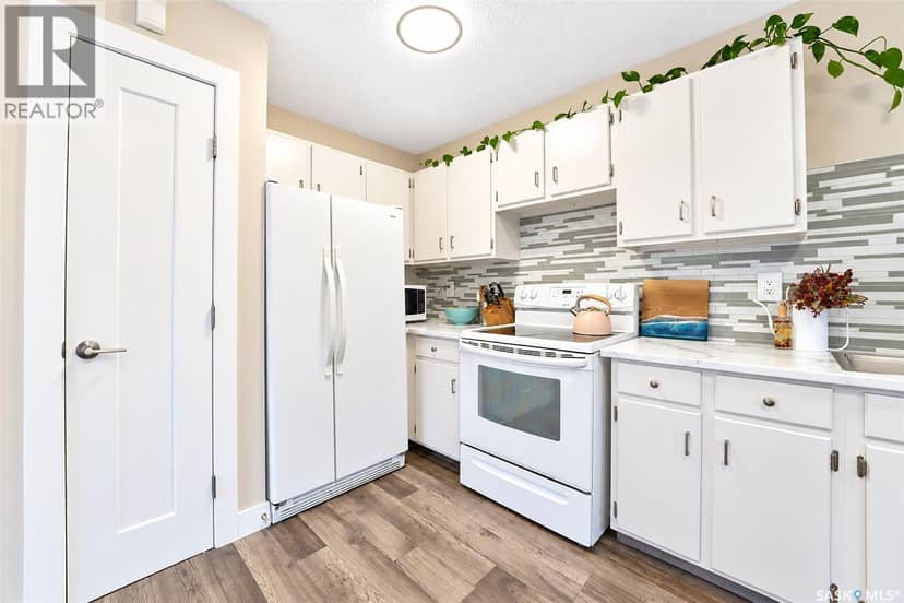 22 Manitou COURT — photo 16 of 40
