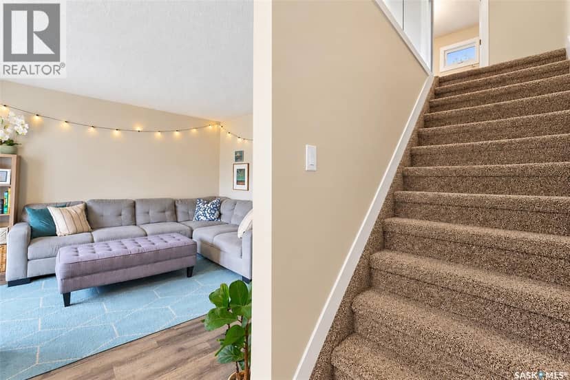 22 Manitou COURT — photo 9 of 40